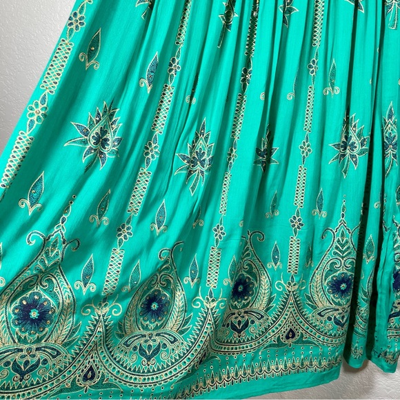 NWOT-ROYAL PAISLEY WOMEN'S GREEN & BLUE EMBROIDERED SKIRT-M - Picture 2 of 12